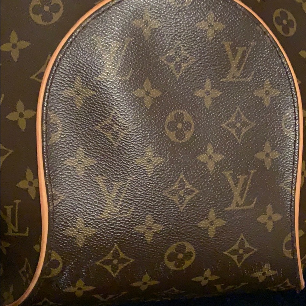 Purse - Picture 2 of 16